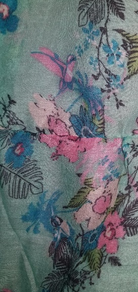 Floral scarf - Picture 2 of 2